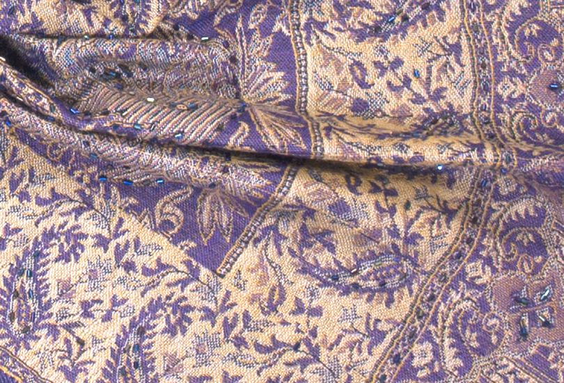 Sjaal van wol en zijde detail