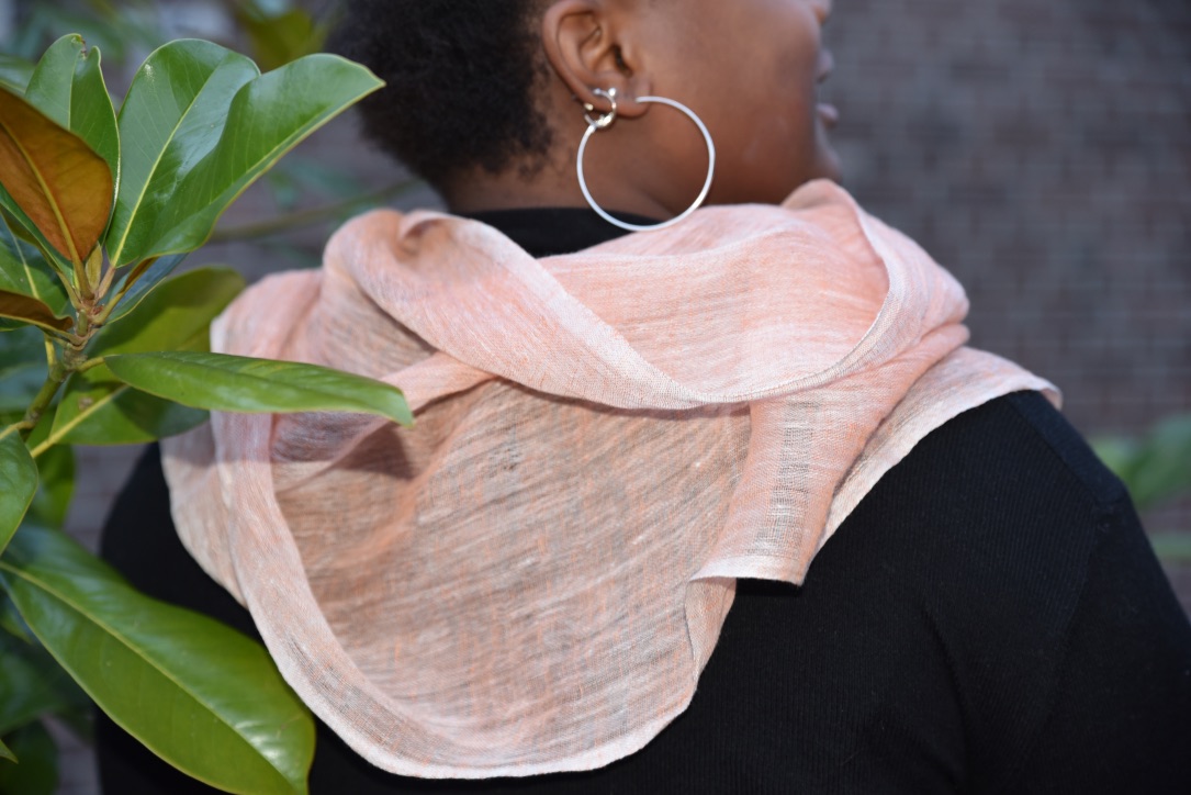 Linen scarf mariam coral Counting Flowers