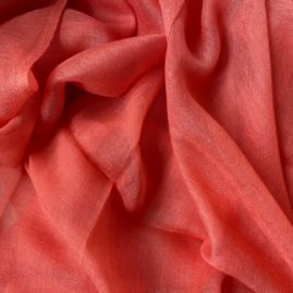 Lightweight cashmere stole in coral
